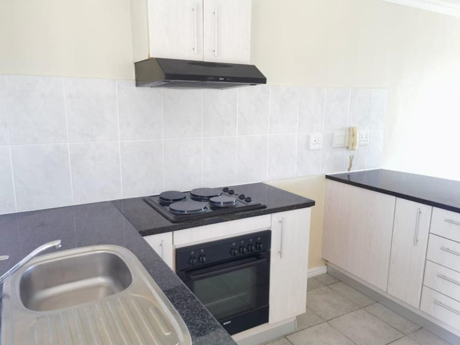 2 Bedroom Property for Sale in Capricorn Western Cape